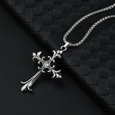 Fashion Personality Retro Gothic Cross Pendant For Men And Women Street Hip-Hop Trendsetters Versatile Necklace Accessories