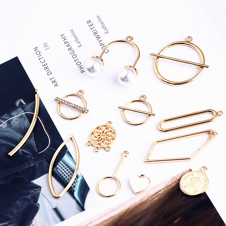 Style: 1 style - Creative earring pendant