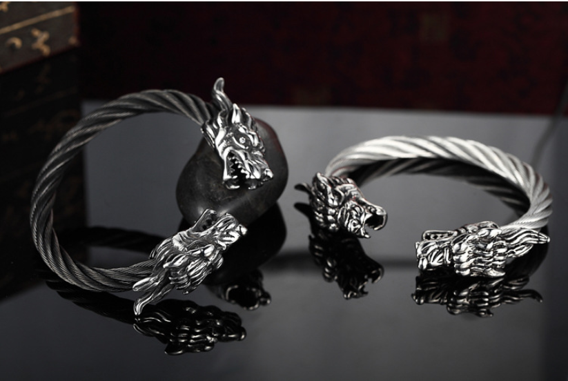 Color: Steel Color - Wire bracelet