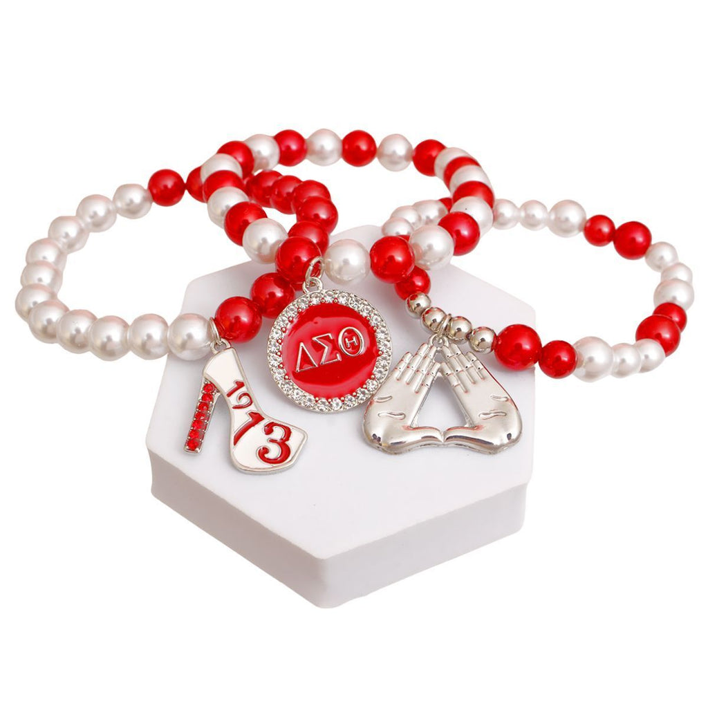 Radiate with Elegance: ???  DST Pearl Bracelet Set
