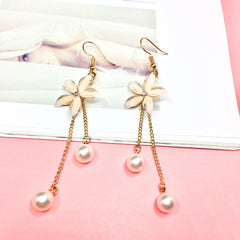 Metal Color: Light Yellow Color - Flower Earrings 2019 Punk Fashion New Earrings Lady Wild Chain Pearl Crystal Flower Earrings Gift Wholesale Ladies Earrings