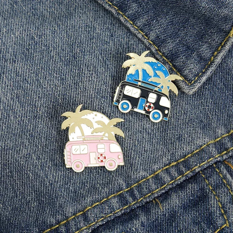 Metal color: silver - Travel Brooch Field Crossing Hiking Scenery Snow Scene Mountain Peak Alloy Clothing Accessories Backpack Brooch Badge Lapel Pins