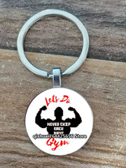 Color: Rose Red - Gym Keyring Keychain Suitable For Bodybuilding Athletes Heavy Men Boys Bodybuilding Sports Unisex Men Tactical Rock Keyring Keyc
