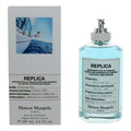 Maison Margiela Replica香水瓶及其包装盒，背景为帆船图片