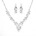 Elegant Pearl Necklace Fashion All-match Diamond Bridal Jewelry Simple V-shaped Necklace Set