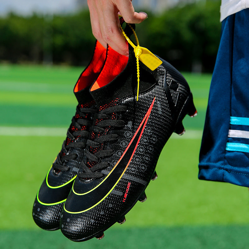 High Quality Football Boots Same As C.Ronaldo Soccer Shoes Assassin Chuteira Campo TF/AG Football Sneaker Futsal Training Shoes