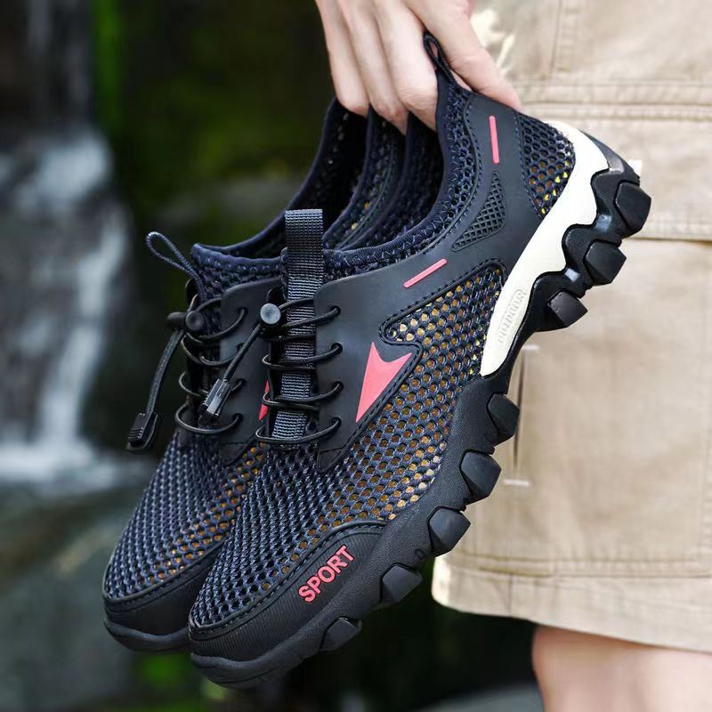 Outdoor Casual Sandals Men 2022 Summer Black Mesh Hollow Breathable Hole Fashion Hiking Sneakers Water Aqua Wading Shoes Fishing