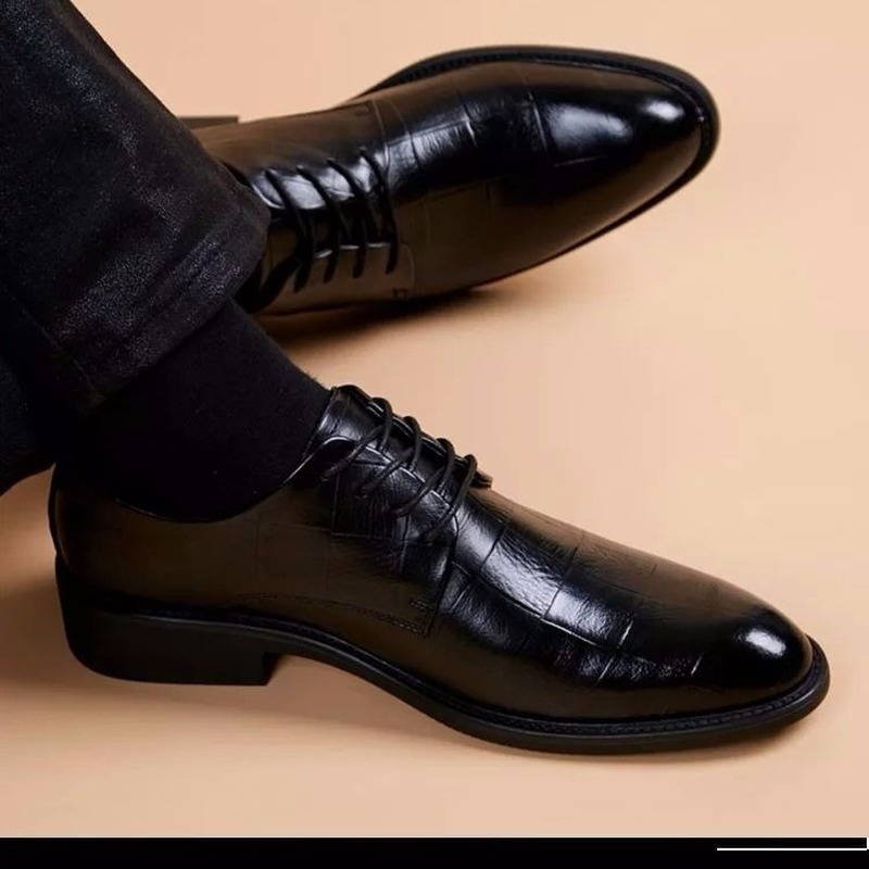 Black Men Suit Shoes Party Men's Dress Shoes 2022 Italian Leather Zapatos Hombre Formal Shoes Men Office Sapato Social Masculino