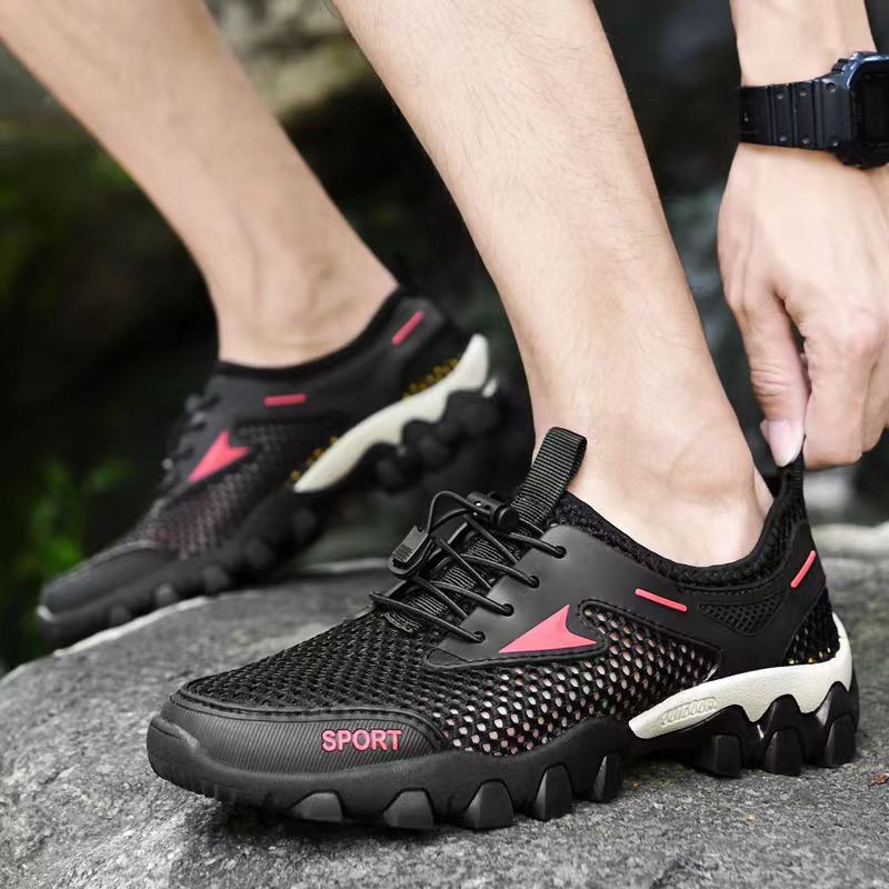 Outdoor Casual Sandals Men 2022 Summer Black Mesh Hollow Breathable Hole Fashion Hiking Sneakers Water Aqua Wading Shoes Fishing