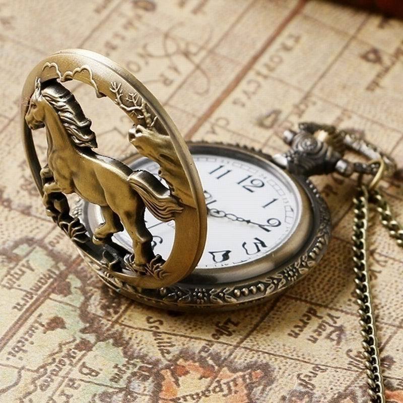 Vintage Animal Horse Pocket Watch Hollow Mens Elegant Pocketwatch With Chain Masculino Relogio Dad's Gift Clock Retro