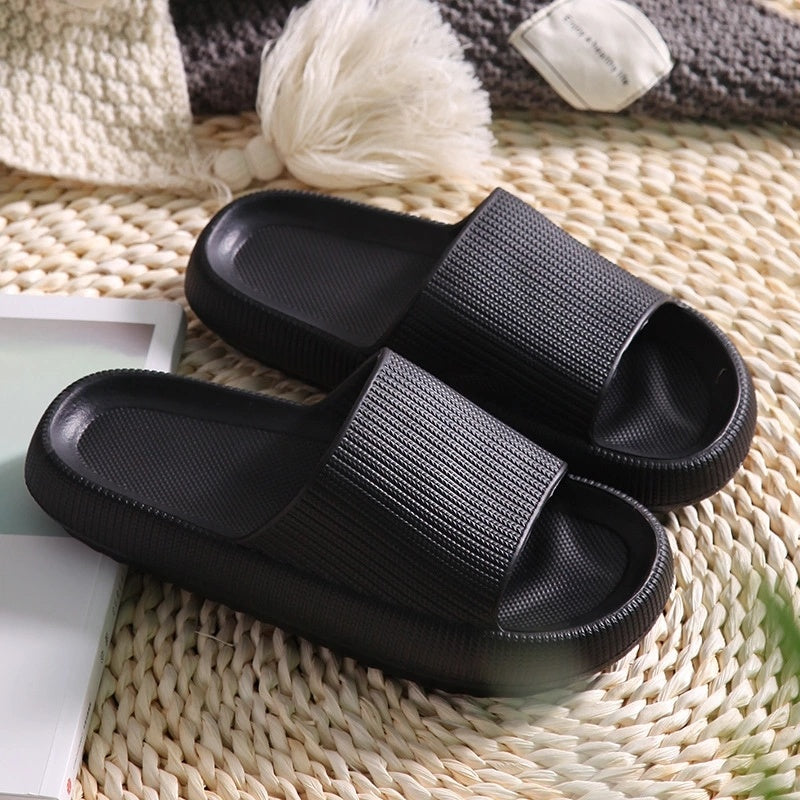 Summer Womens Casual Clogs Women EVA Flip Flops Breathable Beach Sandals Couple Slippers Summer Slip On Home Shoes For Unisex