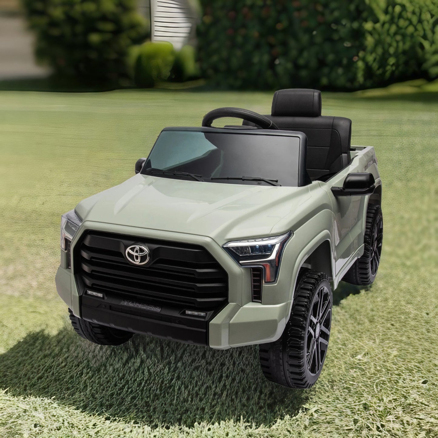 Officially Licensed Toyota Tundra Pickup,electric Pickup car ride on for kid, 12V electric ride on toy,2.4G W/Parents Remote Control,electric car for kids,Three speed adjustable,Power display