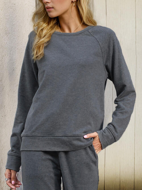 Round Neck Long Sleeve Sweatshirt