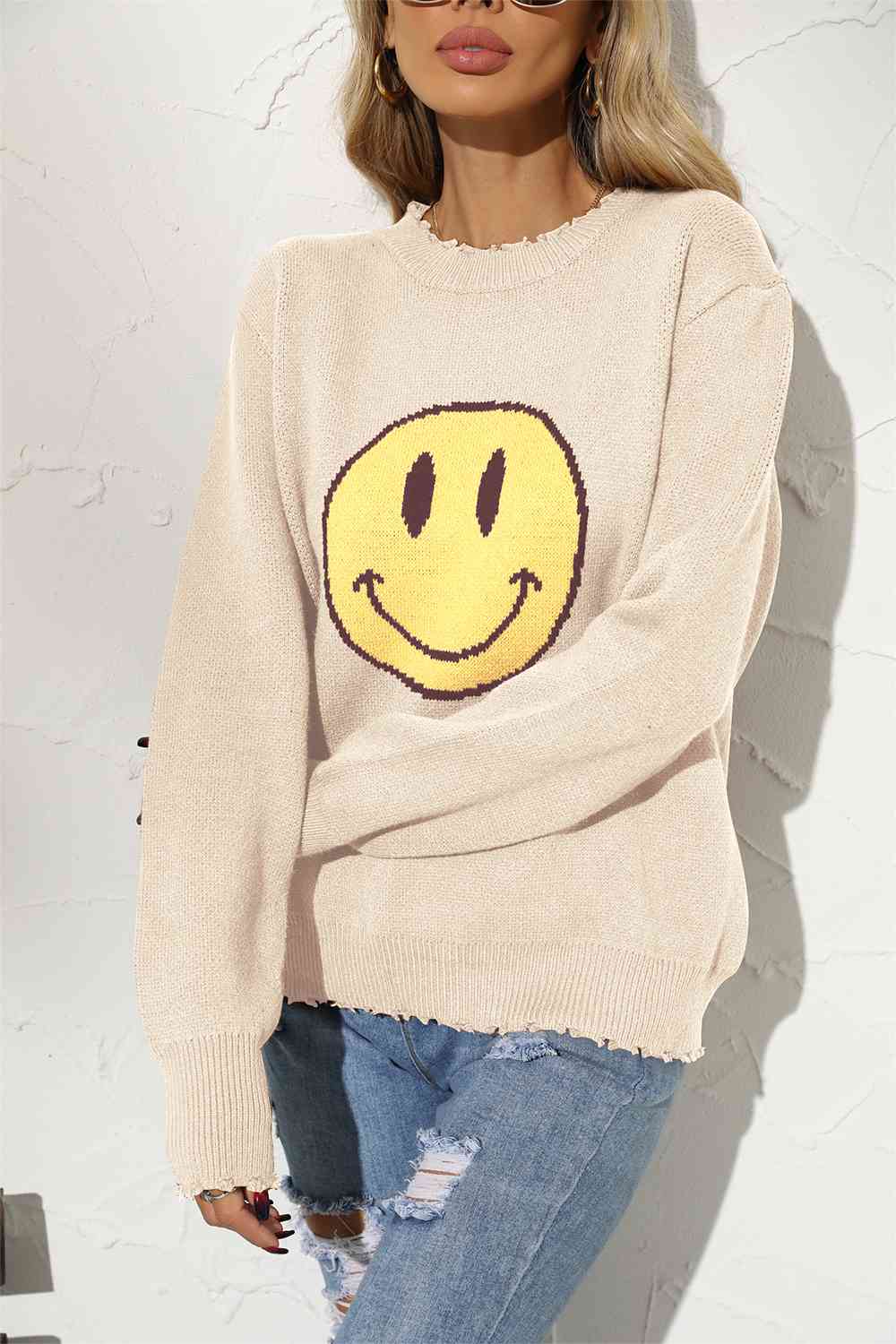 Round Neck Long Sleeve Smily Face Graphic Sweater